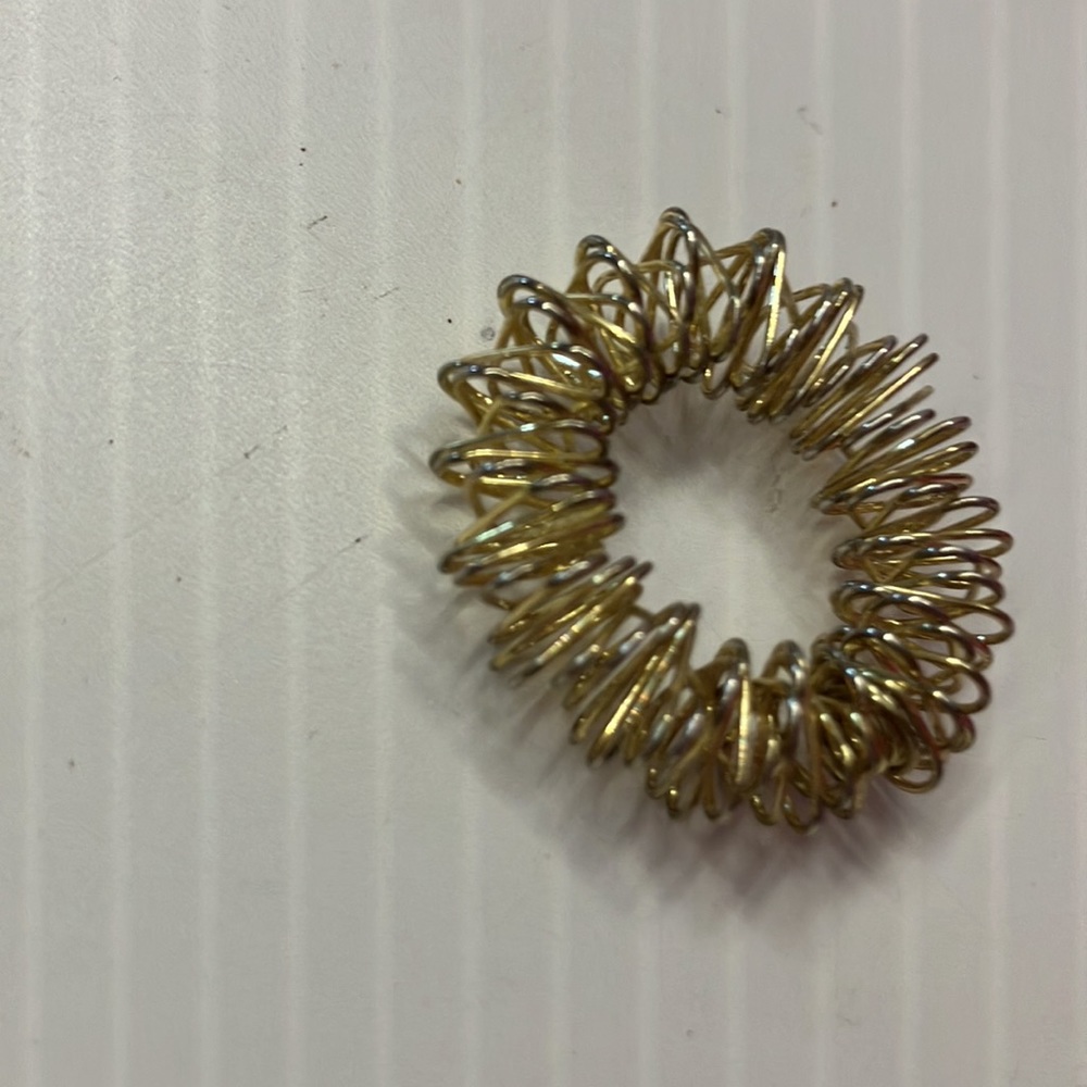 Fidget - Picture 3 of 3